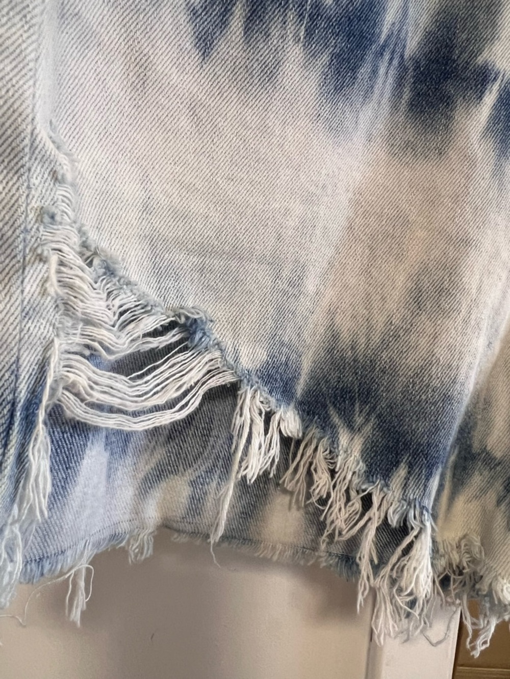 AMERICAN EAGLE Tie Dye Denim Shorts High Rise Cutoff Festival - Picture 6 of 15